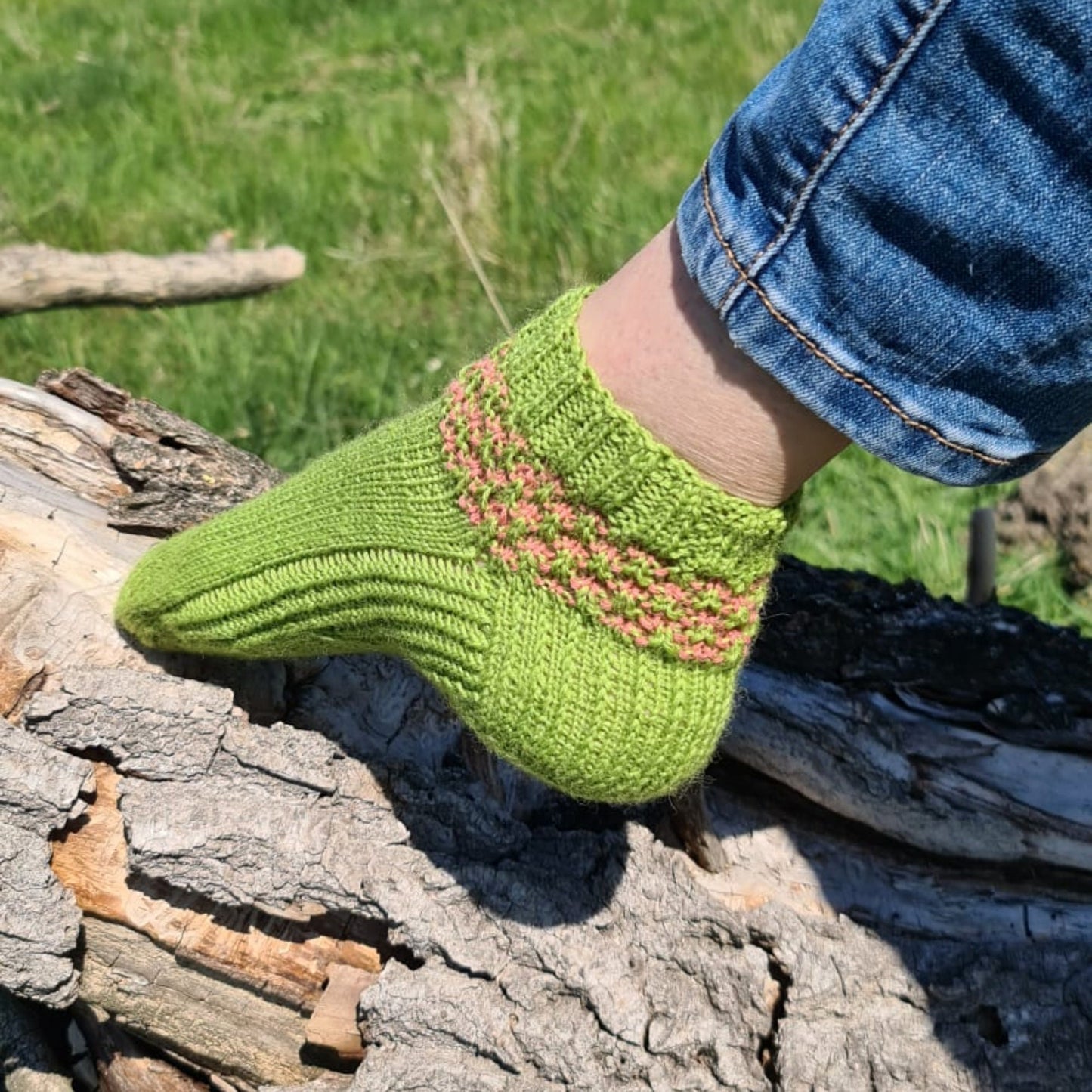 Socks with pink stripes, Wool house socks, Warm winter slippers