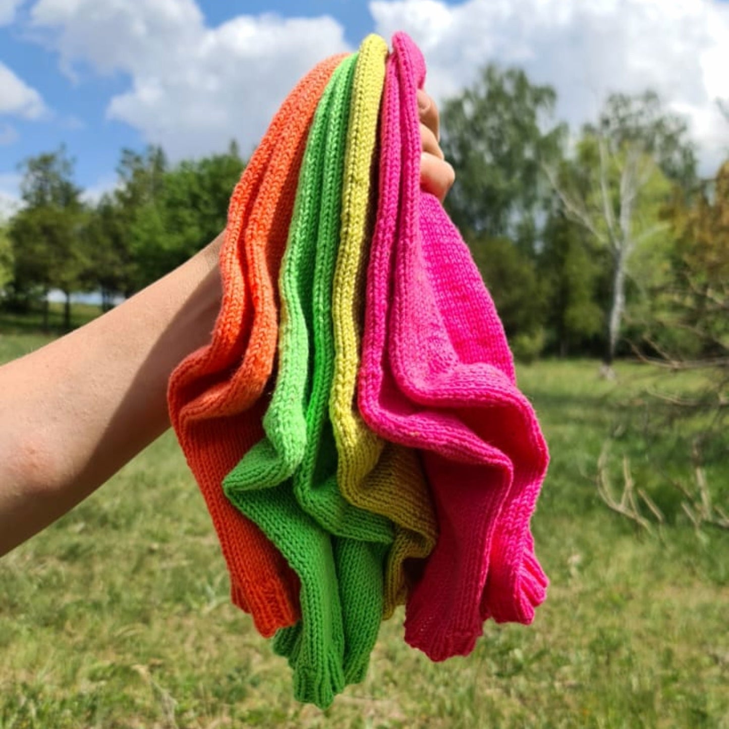 Colourful cotton socks, Moisture-wicking anklets